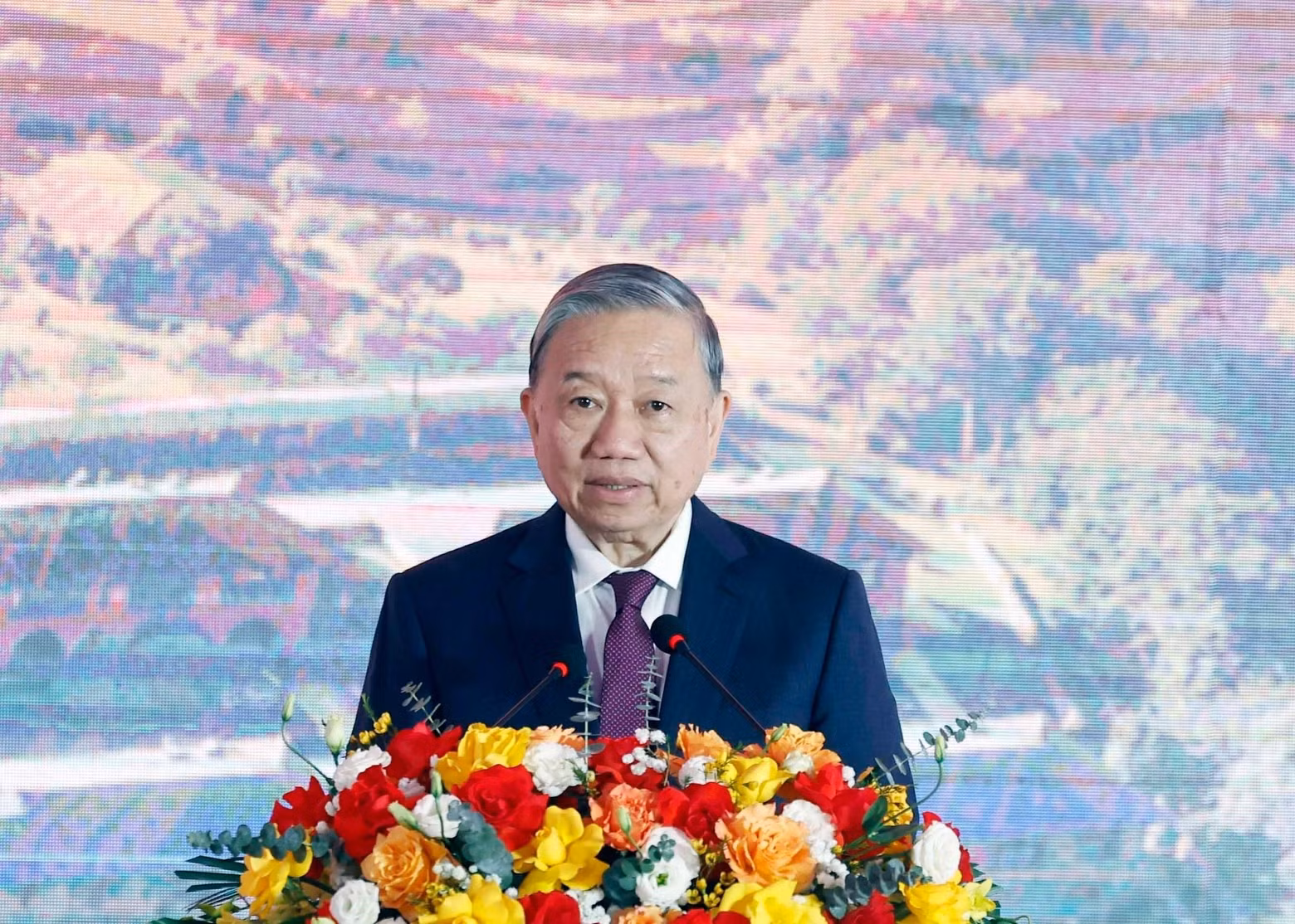 tong-bi-thu-2.jpg