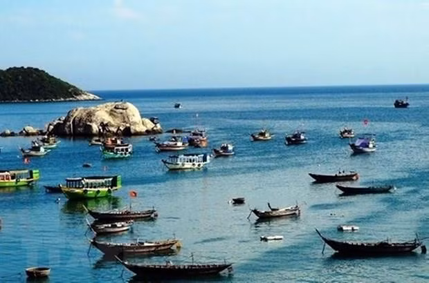 Viet Nam’s waters hold enormous potential for offshore wind development. (Photo: VNA)
