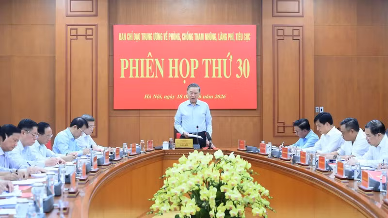 Party General Secretary and State President To Lam chairs the 30th meeting of the Central Steering Committee on Prevention and Control of Corruption, Wastefulness and Negative Phenomena.