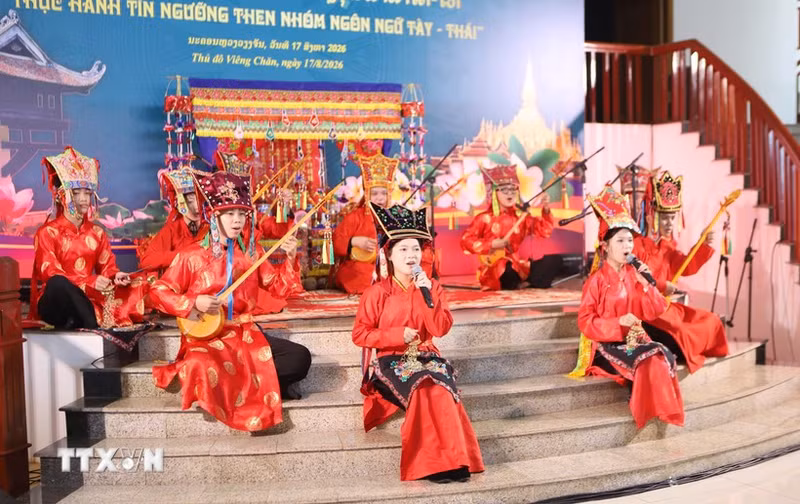 A performance showcases the rich heritage of Then at the event. (Photo: VNA)