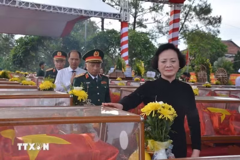 Deputy Prime Minister Pham Thi Thanh Tra serves as head of the National Steering Committee for Search, Collection and Identification of Martyrs' Remains. (Photo: VNA)