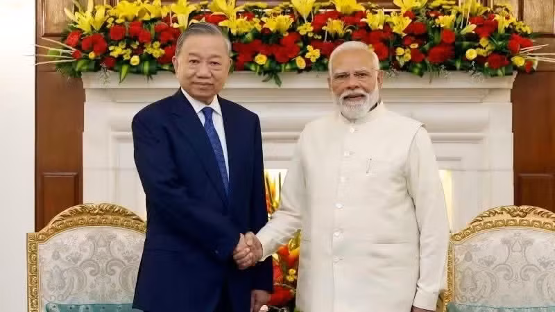 Party General Secretary and State President To Lam and Indian Prime Minister Narendra Modi hold a restricted meeting in New Delhi, India, on May 6, 2026. (Photo: VNA)