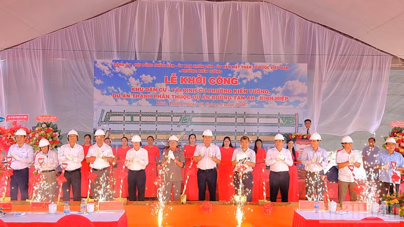 Construction of a resettlement area for the Tan An-Binh Hiep road project begins on September 24, 2026. (Photo: THANH PHONG)