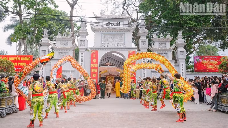 Van Phuc Village traditional festival.