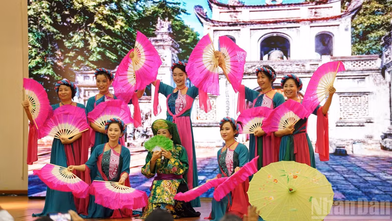 140925-asean10.jpg
