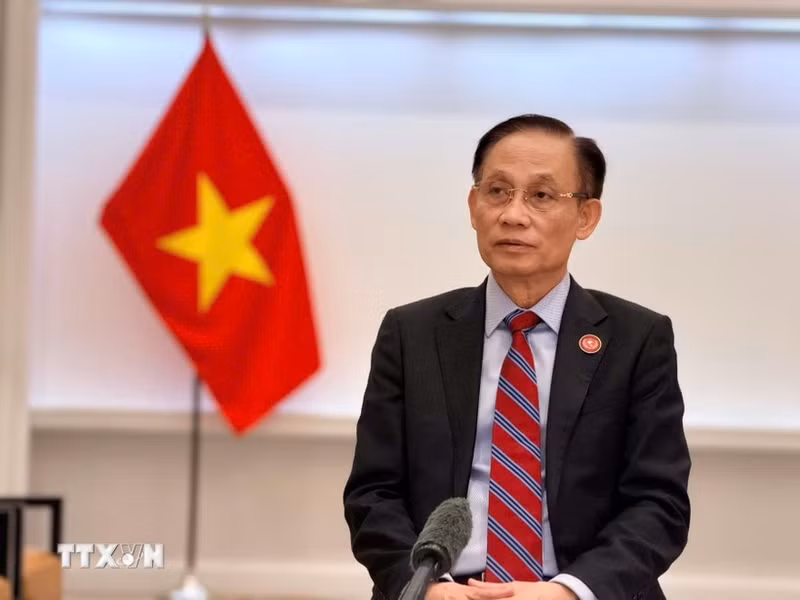 Minister of Foreign Affairs Le Hoai Trung (Photo: VNA)
