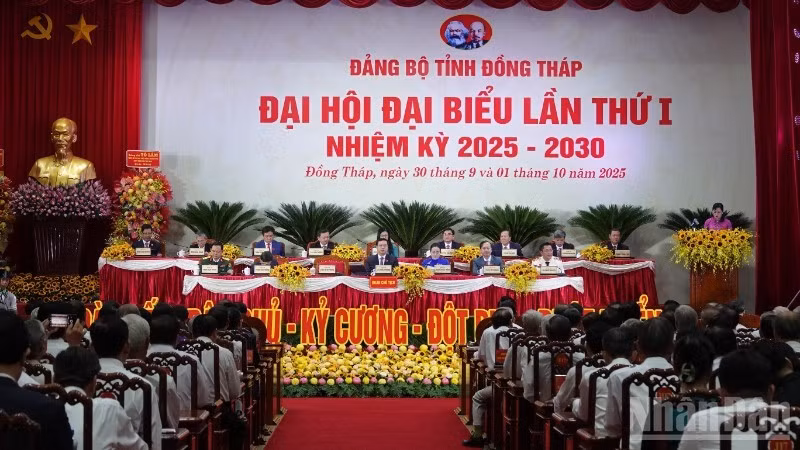 Opening of the first Congress of the Dong Thap Provincial Party Committee for the 2025–2030 term.