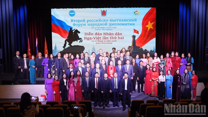 Representatives from the two countries at the event. (Photo: THANH THE)