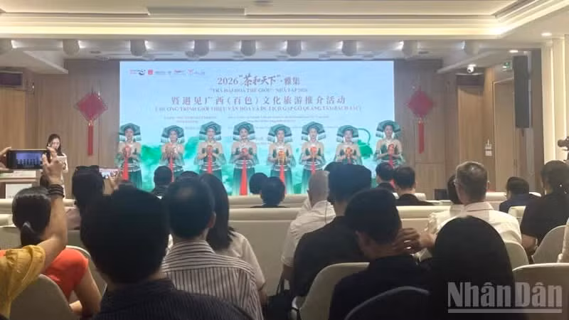 A programme introduces the culture and tourism of Baise City, Guangxi Province, China, in Ha Noi.