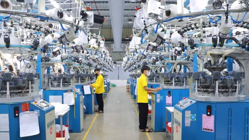Production activities at Bangjie Viet Nam Knitting Co., Ltd., Pho Noi Textile and Garment Industrial Park, Hung Yen Province.