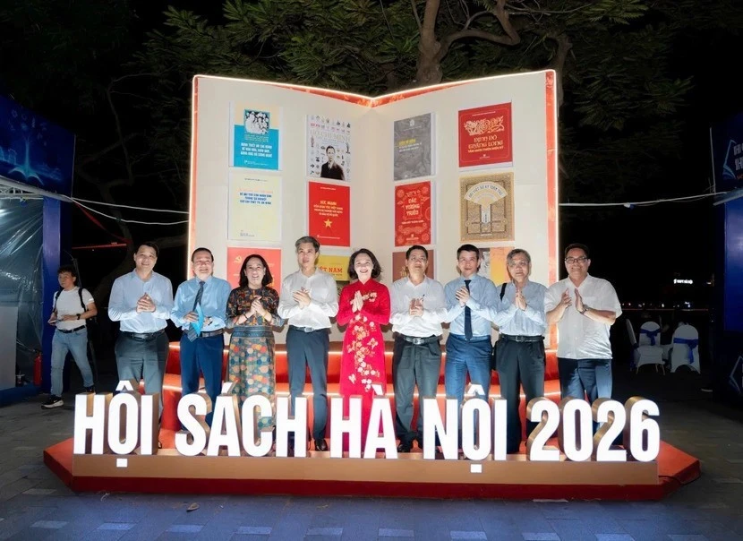 Ha Noi Book Fair connects knowledge and technology