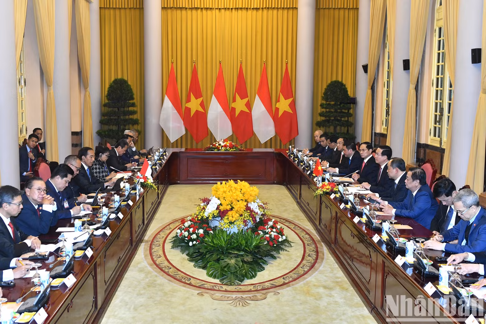 At the talks between President Vo Van Thuong and his Indonesian counterpart Joko Widodo. (Photo: NDO)