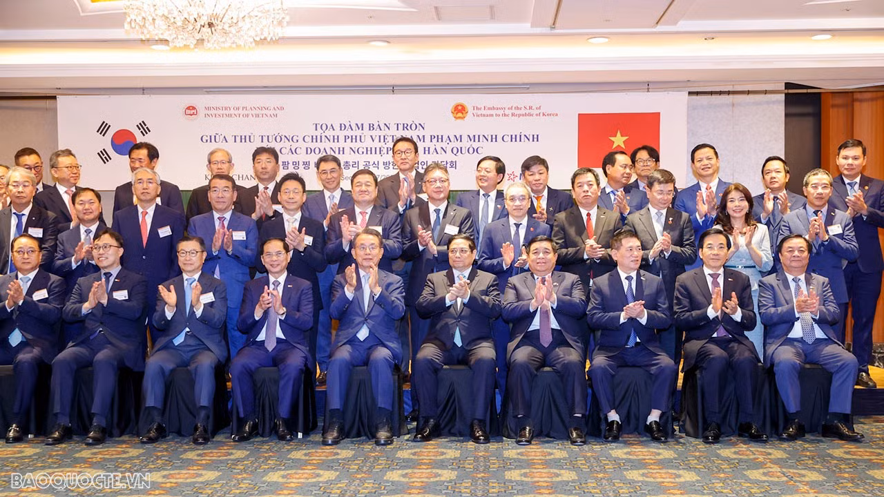Prime Minister Pham Minh Chinh and delegates at the session. (Photo: baoquocte.vn)