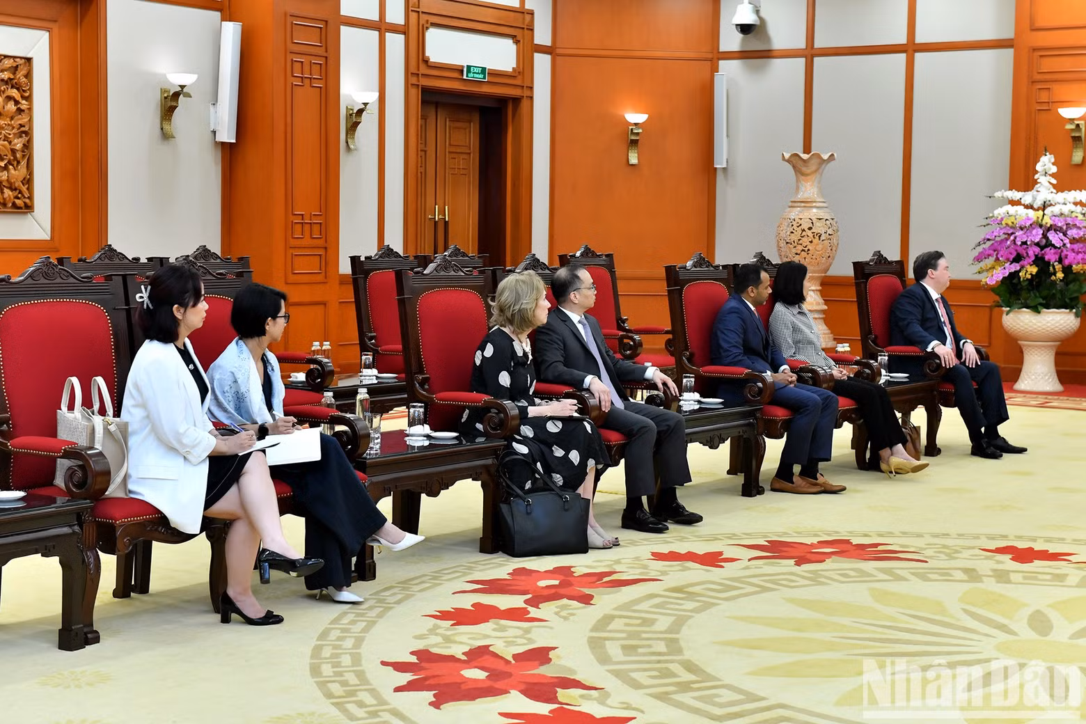 US delegates attend the event. US delegates attend the event.