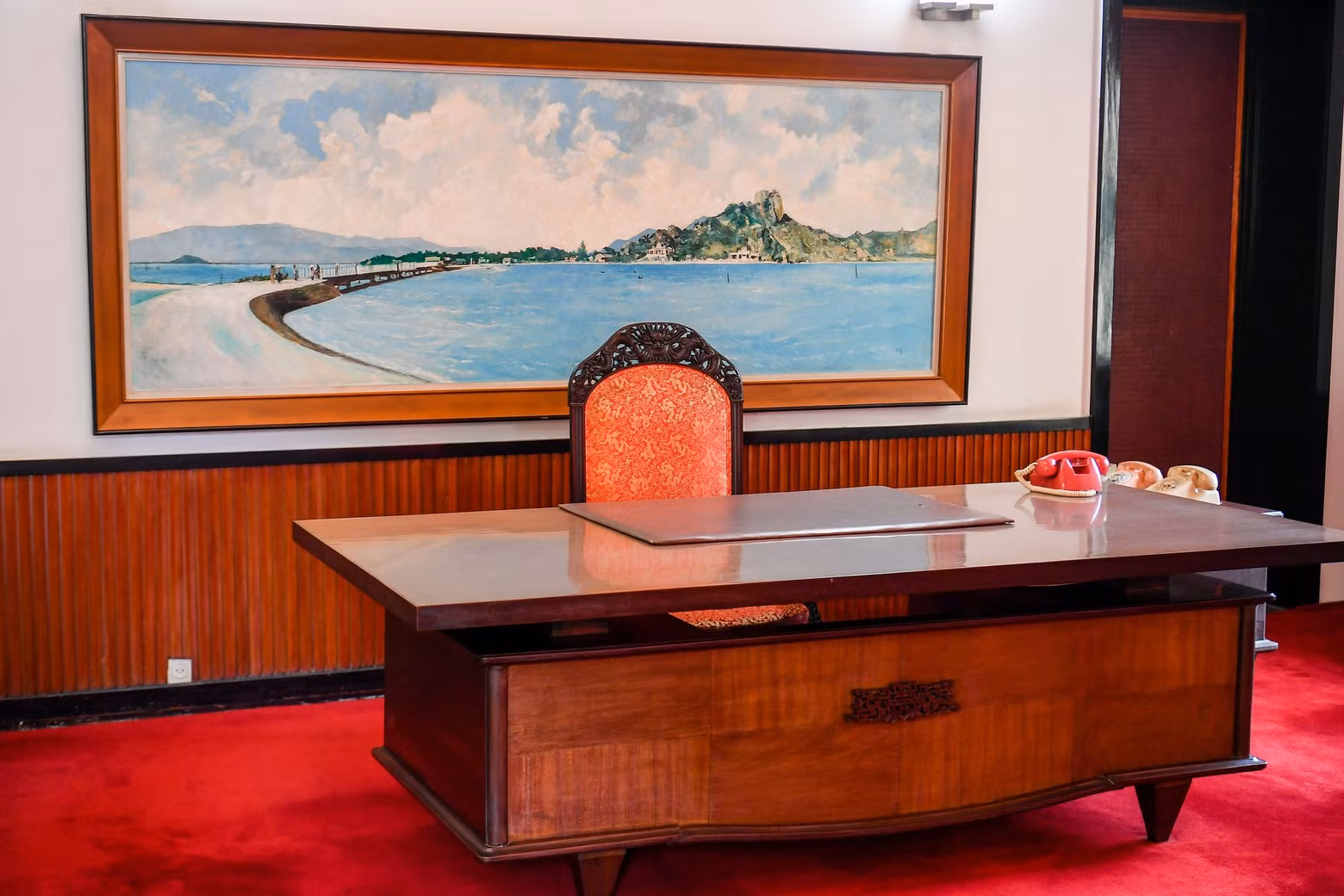 The president’s office The president’s office