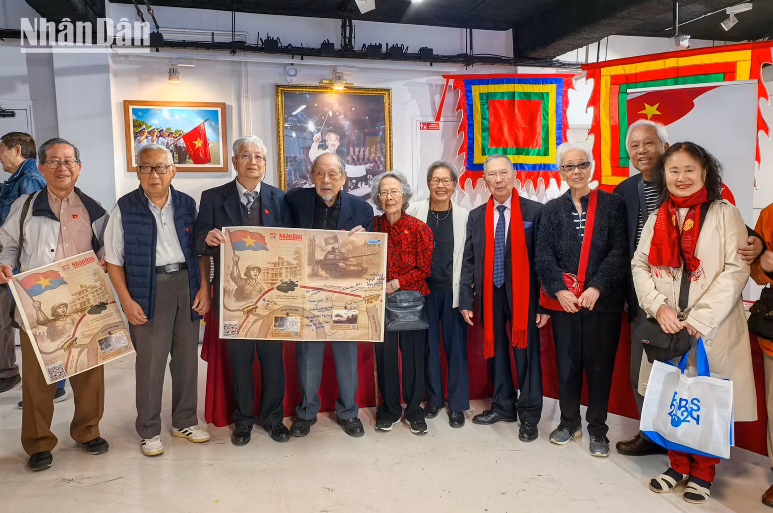 Half a century has passed since the historic date of April 30, yet the memories of those days when the OVs took to the streets, raised the national flag high, and loudly chanted “Viet Nam - Ho Chi Minh” remain vivid in the hearts of overseas Vietnamese.