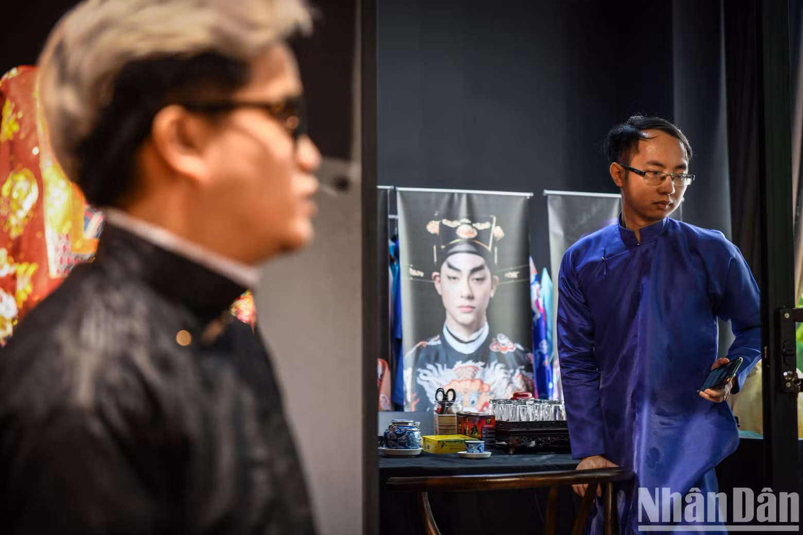 Although they are "outsiders", members of Great Vietnam have been and will continue on the path of recovery and spreading the spirit of Vietnam through ancient national costumes. Although they are "outsiders", members of Great Vietnam have been and will continue on the path of recovery and spreading the spirit of Vietnam through ancient national costumes.