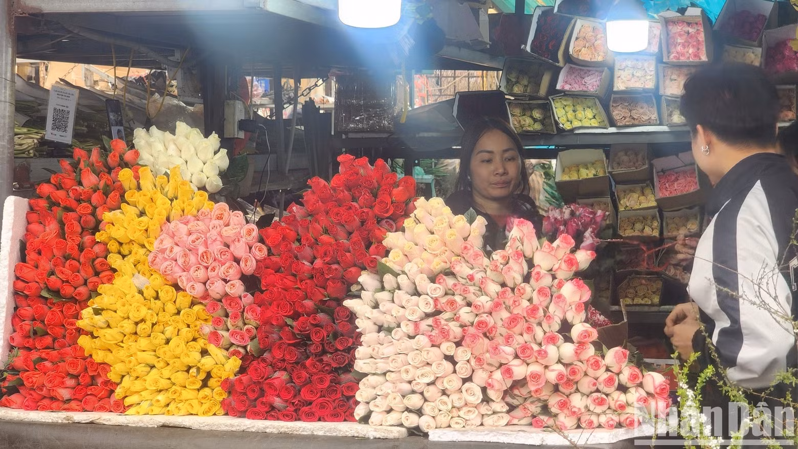 A flower stall with a wide variety of roses, which are favoured by many this year. A flower stall with a wide variety of roses, which are favoured by many this year.