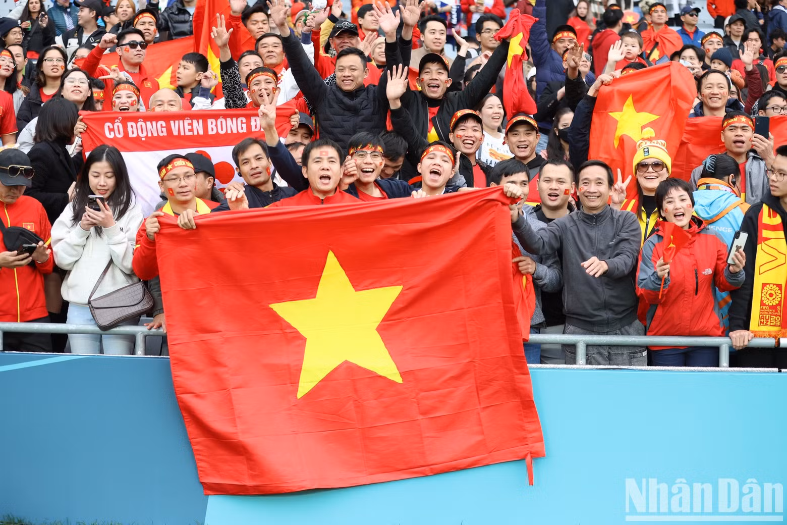 Vietnamese spectators at Eden Park.