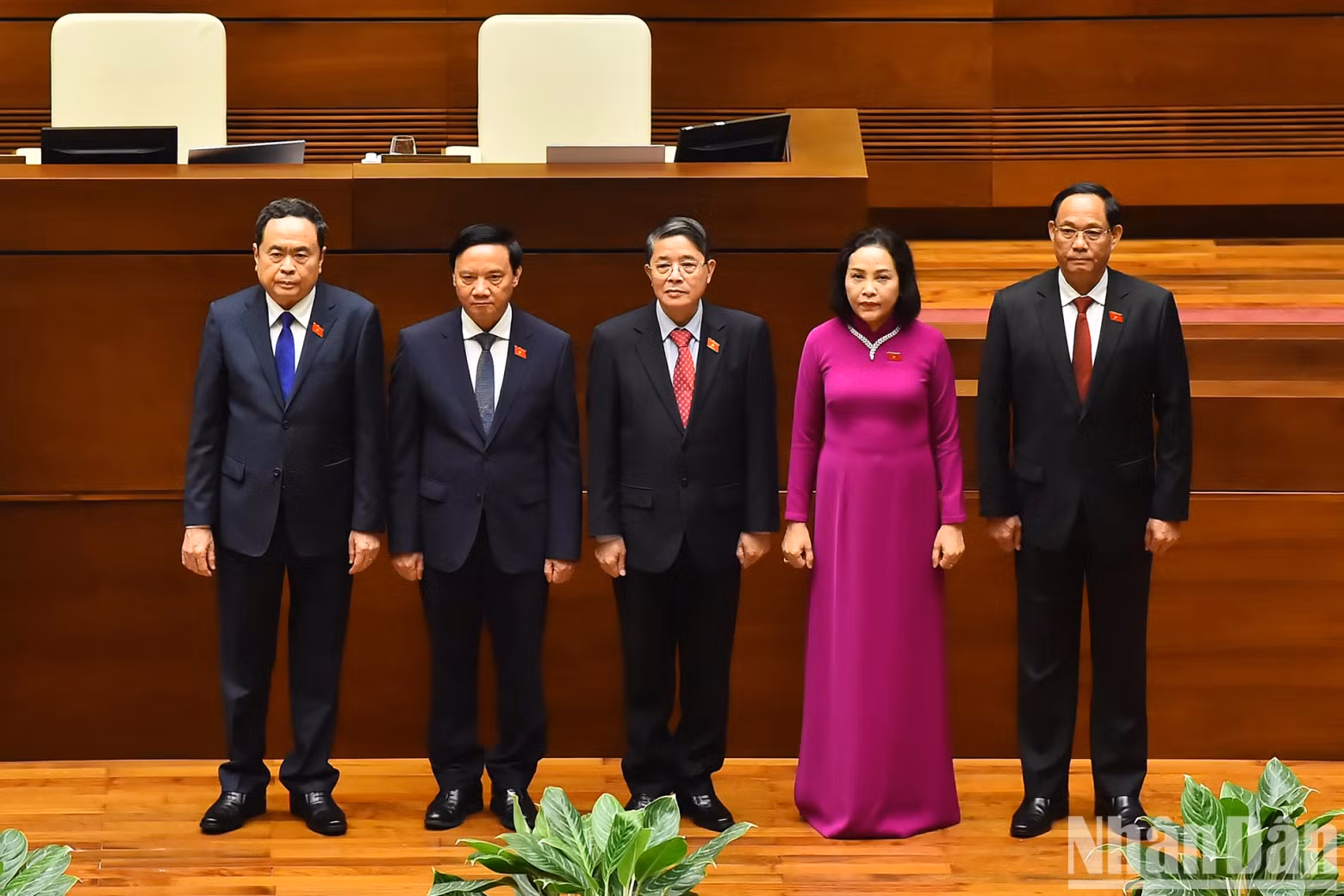 National Assembly Chairman Tran Thanh Man and Vice Chairmen of the National Assembly witness the inauguration ceremony of President Luong Cuong. National Assembly Chairman Tran Thanh Man and Vice Chairmen of the National Assembly witness the inauguration ceremony of President Luong Cuong.