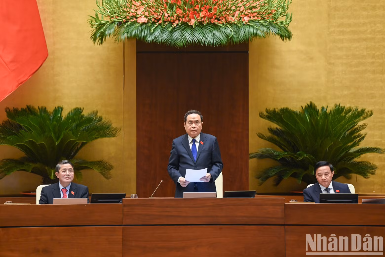 National Assembly Chairman Tran Thanh Man presides over the oath of office ceremony of President Luong Cuong. National Assembly Chairman Tran Thanh Man presides over the oath of office ceremony of President Luong Cuong.