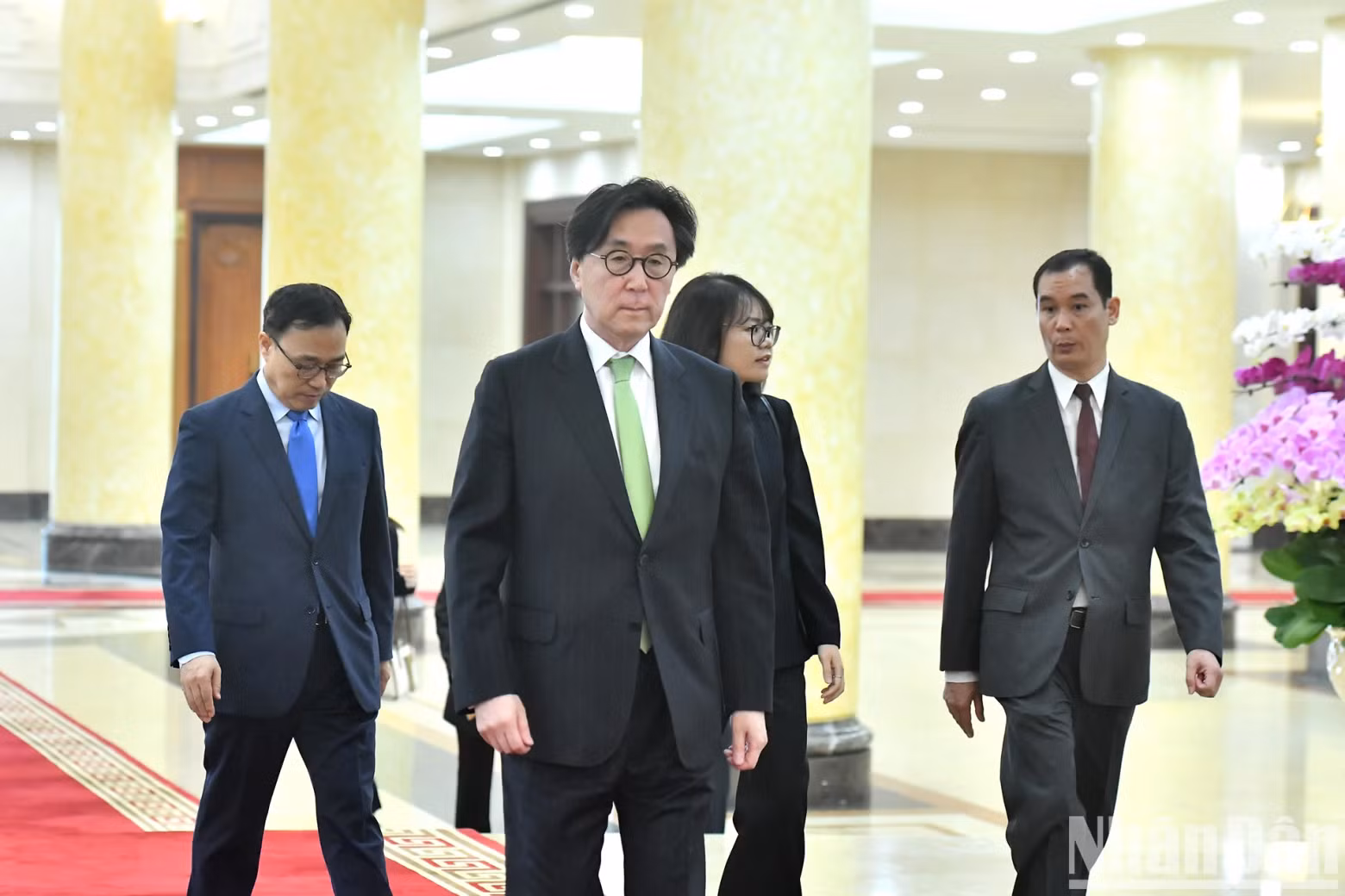 Special Advisor on Foreign Affairs and Security, Special Envoy of the President of the RoK at the Party Central Committee Headquarters.