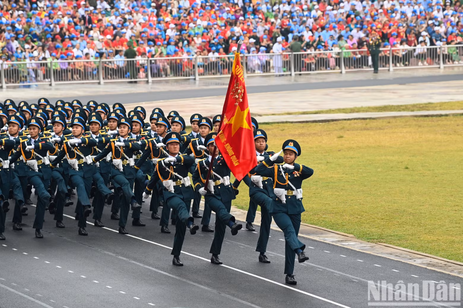 The formation of the Air Force and Air Defence officers
