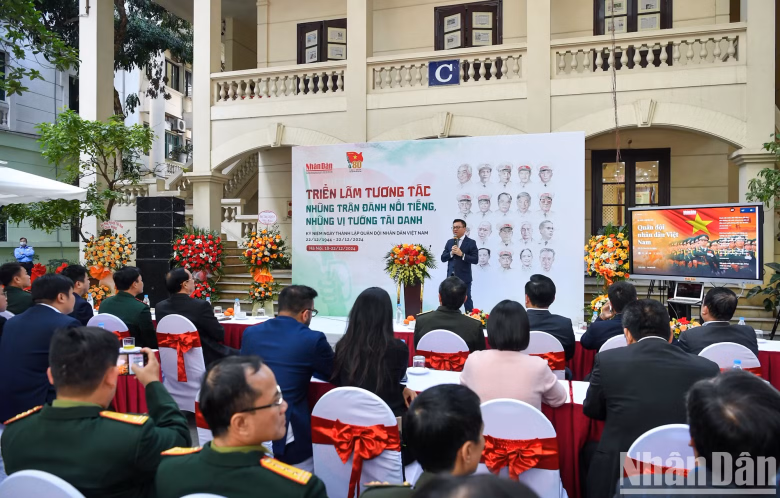 On the occasion of the 80th anniversary of Vietnam People's Army (December 22, 1944 –2024), Nhan Dan Newspaper launched a special information campaign with meticulous and well-prepared content, highlighted by the interactive exhibition "Famous Battles and Exemplary Generals". On the occasion of the 80th anniversary of Vietnam People's Army (December 22, 1944 –2024), Nhan Dan Newspaper launched a special information campaign with meticulous and well-prepared content, highlighted by the interactive exhibition "Famous Battles and Exemplary Generals".