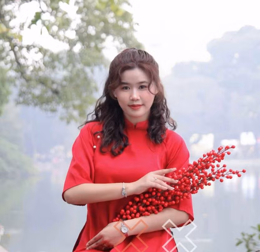 Nguyen Anh Thu from Hanoi