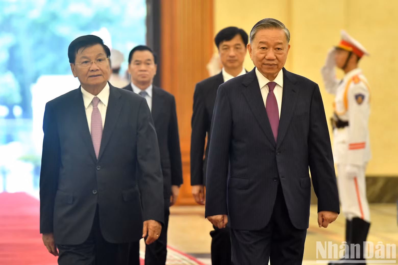Party General Secretary and State President To Lam and General Secretary of the LPRP and President of Laos Thongloun Sisoulith.