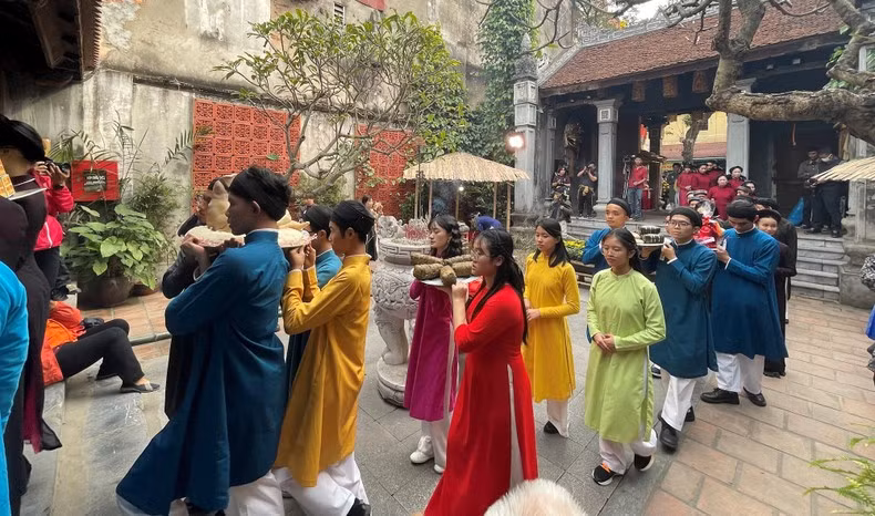 The ancient charm is brought to life once again in Hanoi Old Quarter. The ancient charm is brought to life once again in Hanoi Old Quarter.