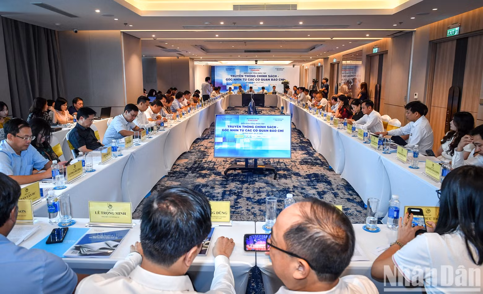 The Editor-in-chief Forum is an annual activity held by the Vietnam Journalists’ Association. The 2023 forum, themed “Policy communication - Perspectives from press agencies”, consisted of two sessions. The first session had the theme of “Press – the extended arm of policy communication” and the second session was held with the theme “Mechanisms and resources for the press to carry out policy communication”.