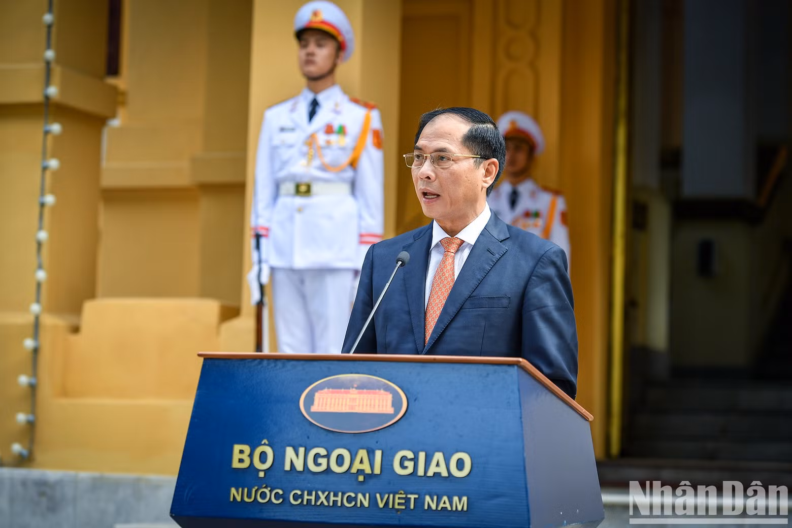 Minister of Foreign Affairs Bui Thanh Son speaks at the ceremony. (Photo: THANH DAT/NDO) Minister of Foreign Affairs Bui Thanh Son speaks at the ceremony. (Photo: THANH DAT/NDO)