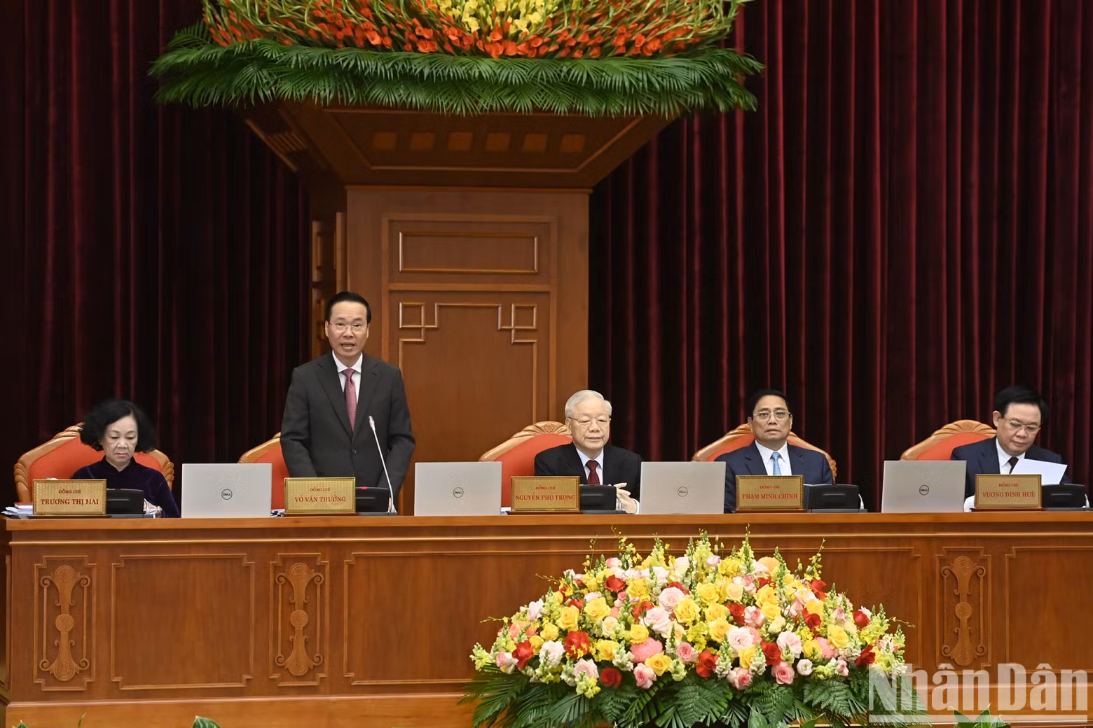 President Vo Van Thuong moderates the opening session of the plenum. President Vo Van Thuong moderates the opening session of the plenum.