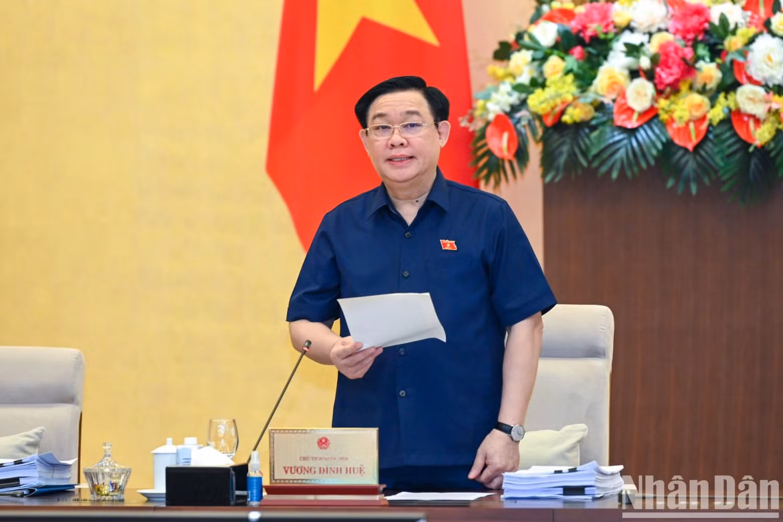 The top legislator noted that based on a comprehensive review of the preparation and contents submitted to the NA and after receiving comments from the NA deputies and delegations, the NA Standing Committee will give final comments on the contents of the sixth session before it is submitted to the NA.
