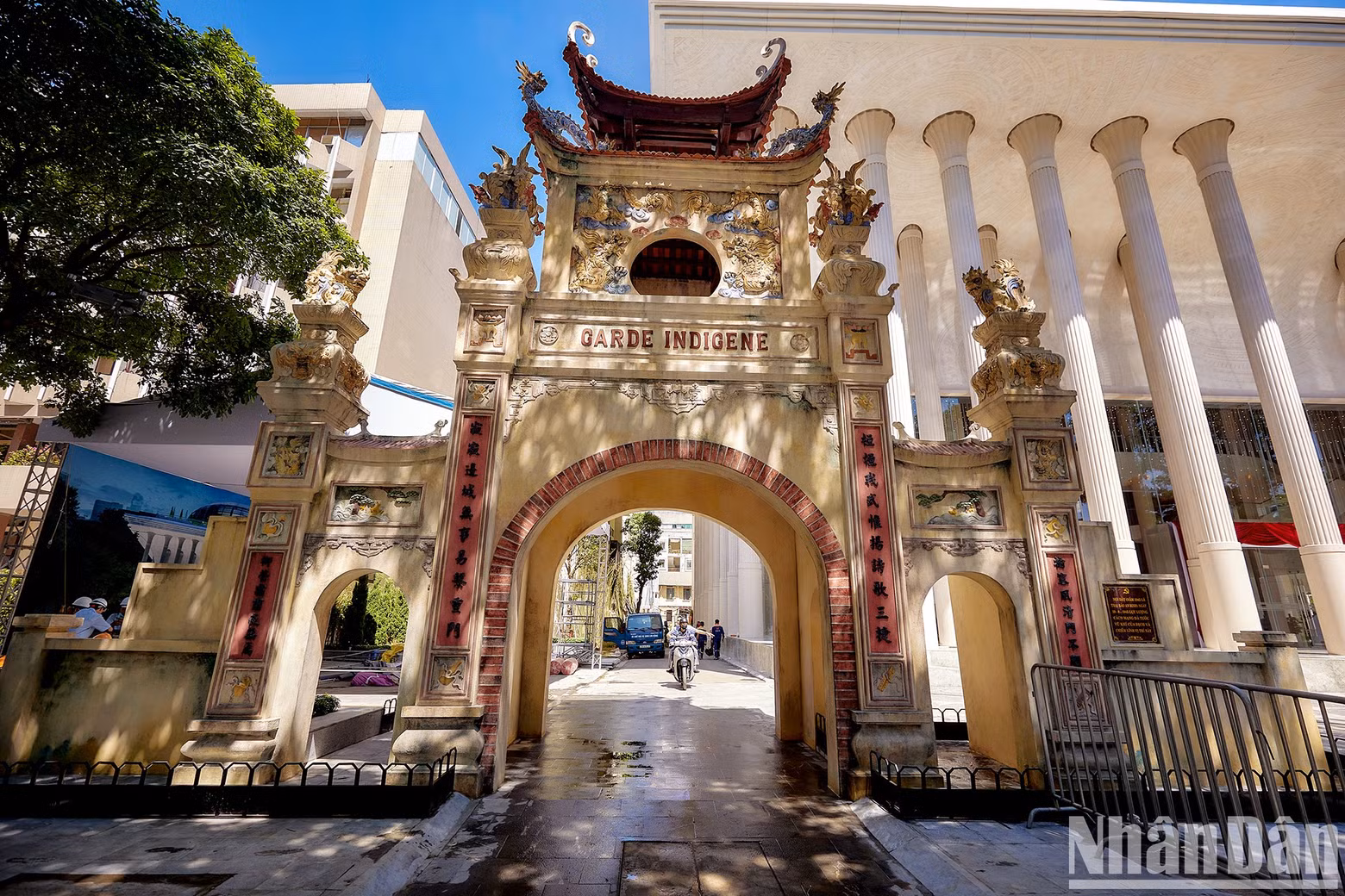 Ho Guom Opera will meet the demand of cultural and aesthetic enjoyment for not only officers and soldiers of the People's Public Security but also Hanoi citizens and people around the whole country. In the near future, the theatre will become a cultural and tourism symbol of the capital city and Vietnam.