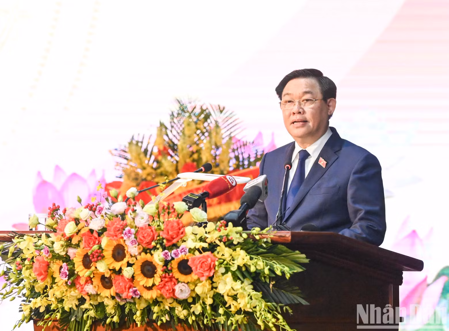 NA Chairman congratulates the officials and soldiers of the ADAF.