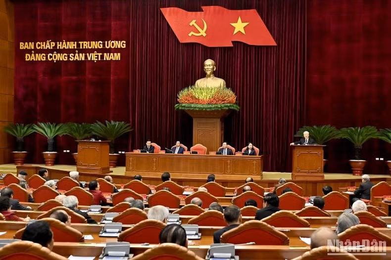 Party General Secretary Nguyen Phu Trong speaks at the conference.