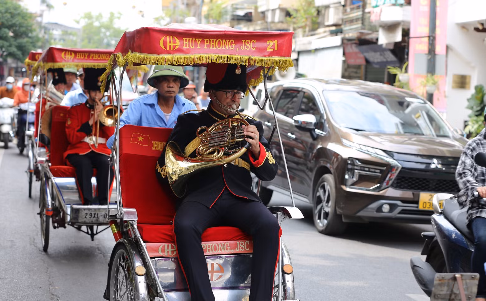 Performances on the streets.