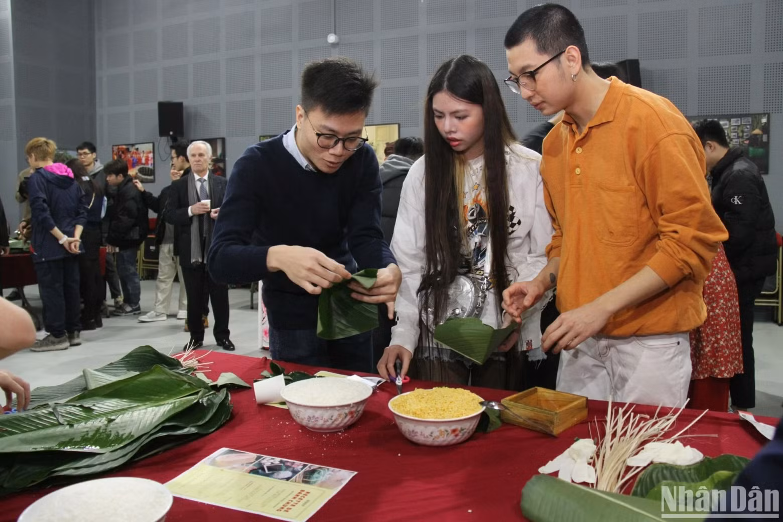 The event is expected to create an opportunity for Vietnamese youths to experience a truly traditional Tet, while maintaining the excellent cultural traits of the nation.