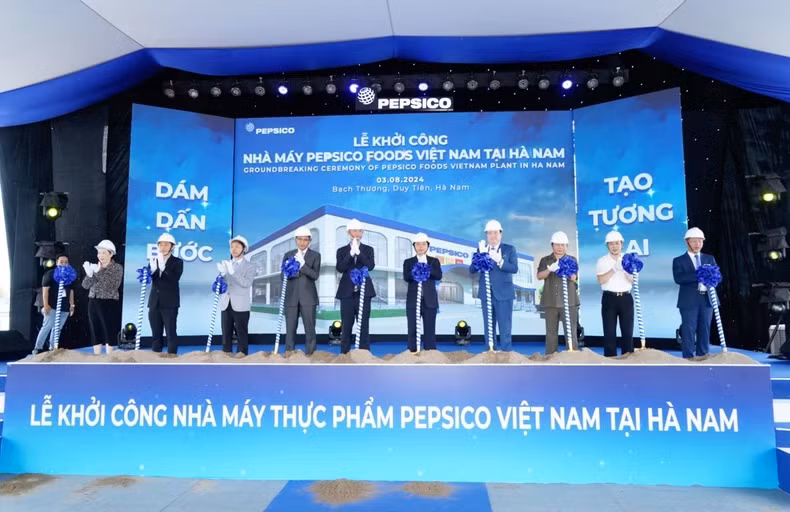 Construction commences on the Pesico Vietnam food factory in Ha Nam Province. (Photo: DAO PHUONG) Construction commences on the Pesico Vietnam food factory in Ha Nam Province. (Photo: DAO PHUONG)