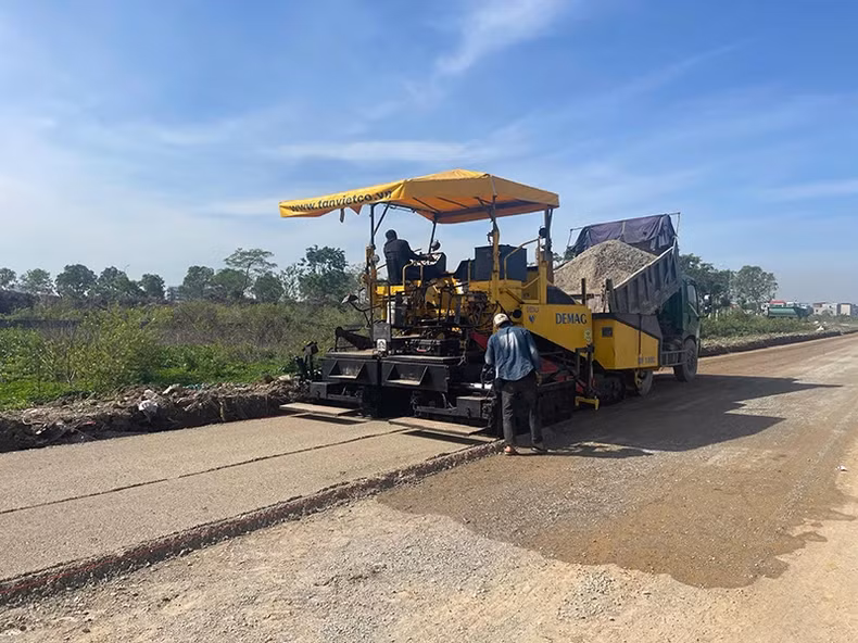 Bac Ninh province speeds up the construction progress of the 4th Ring Road and provincial roads. (Photo: An Tran)
