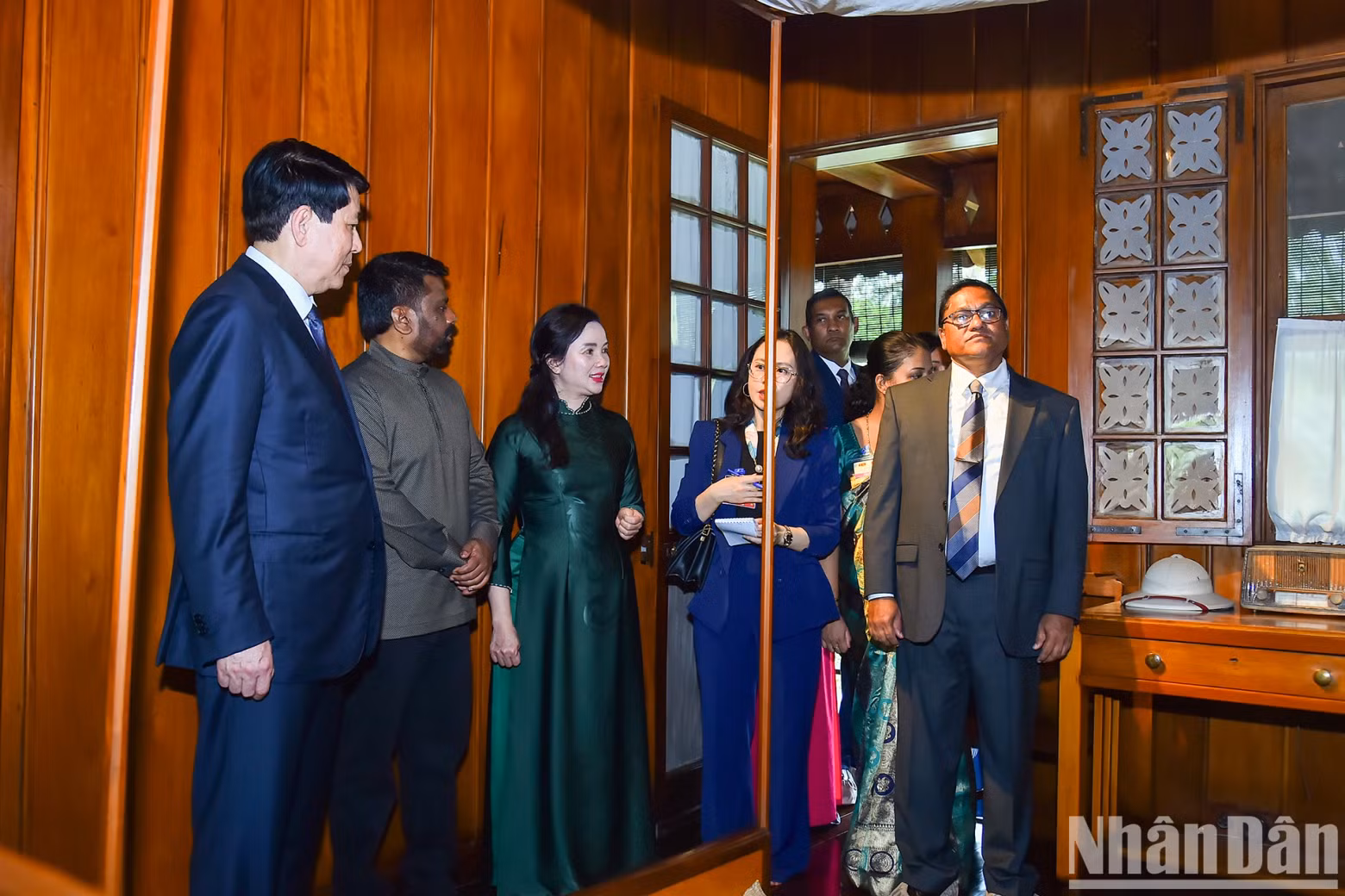 The two leaders visit President Ho Chi Minh’s house on stilt, an iconic structure deeply associated with his simple lifestyle.