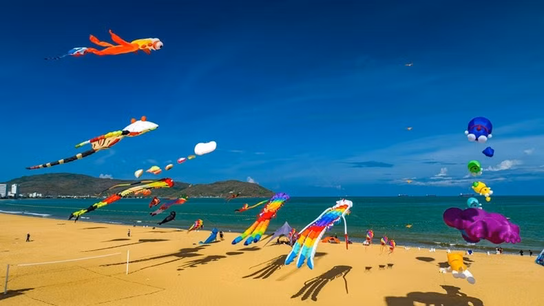 The Kite Festival in Quy Nhon City features vibrant colours.
