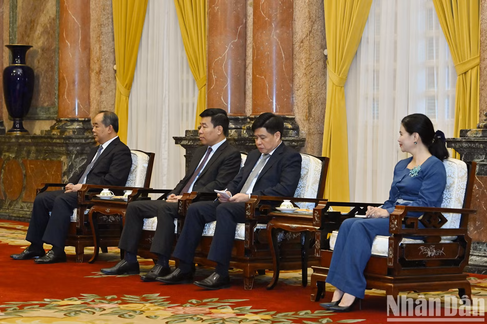 Vietnamese delegates attend the reception.