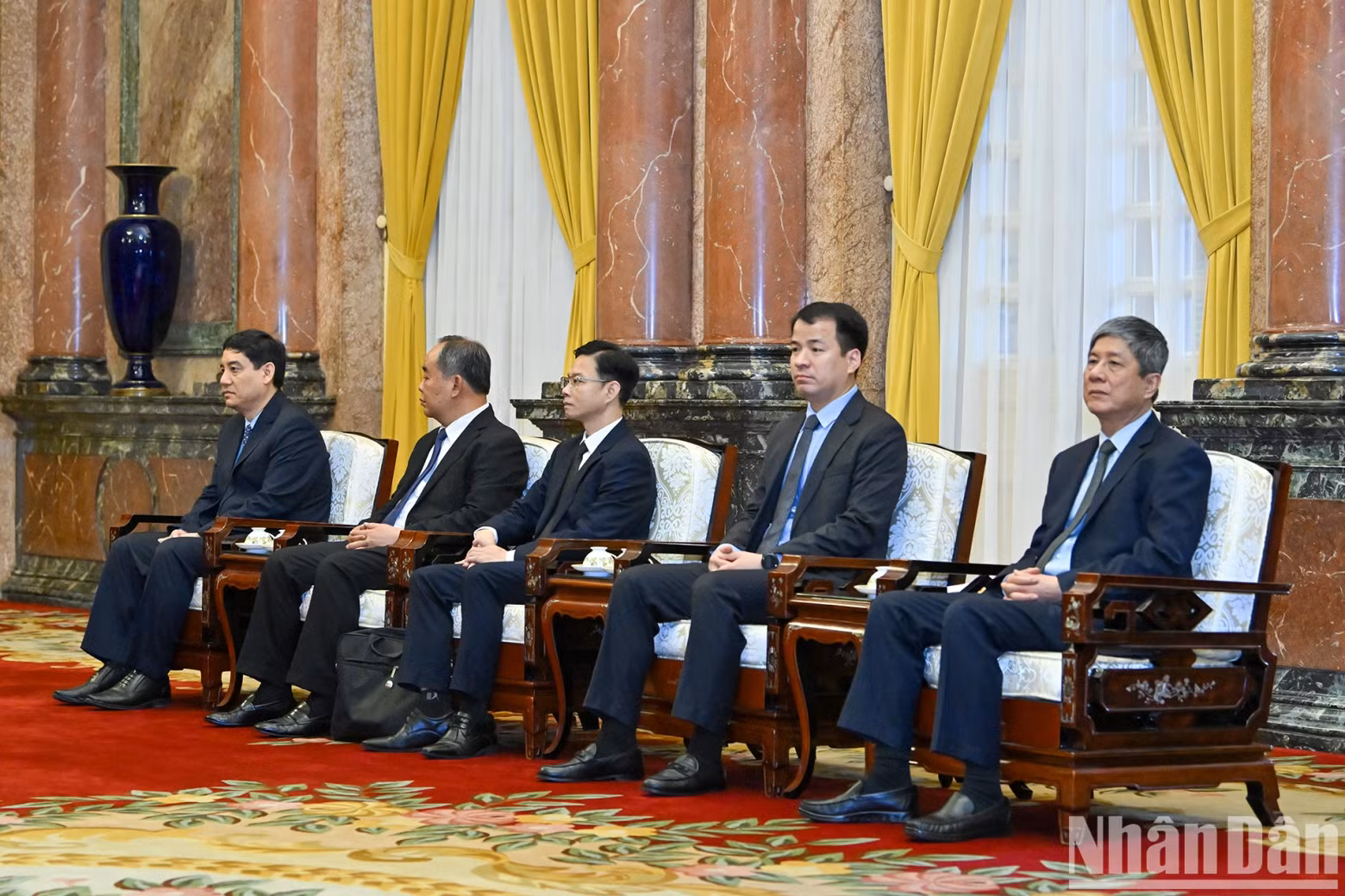 Vietnamese delegates attend the reception.
