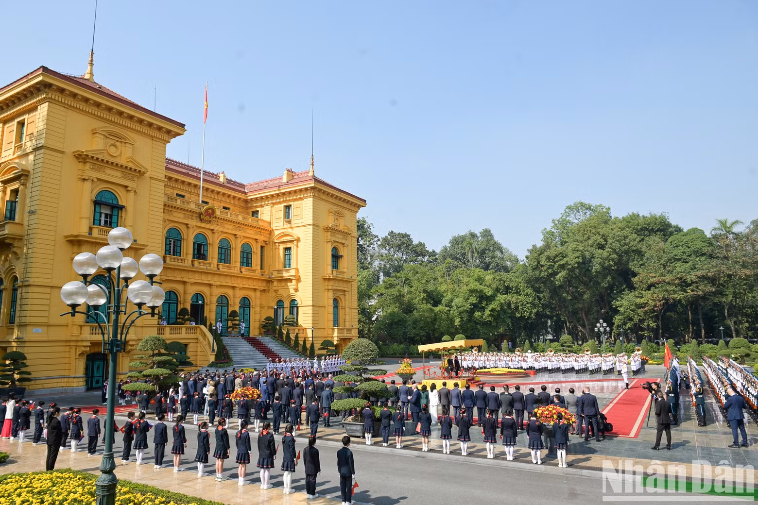 An overview of the welcome ceremony.