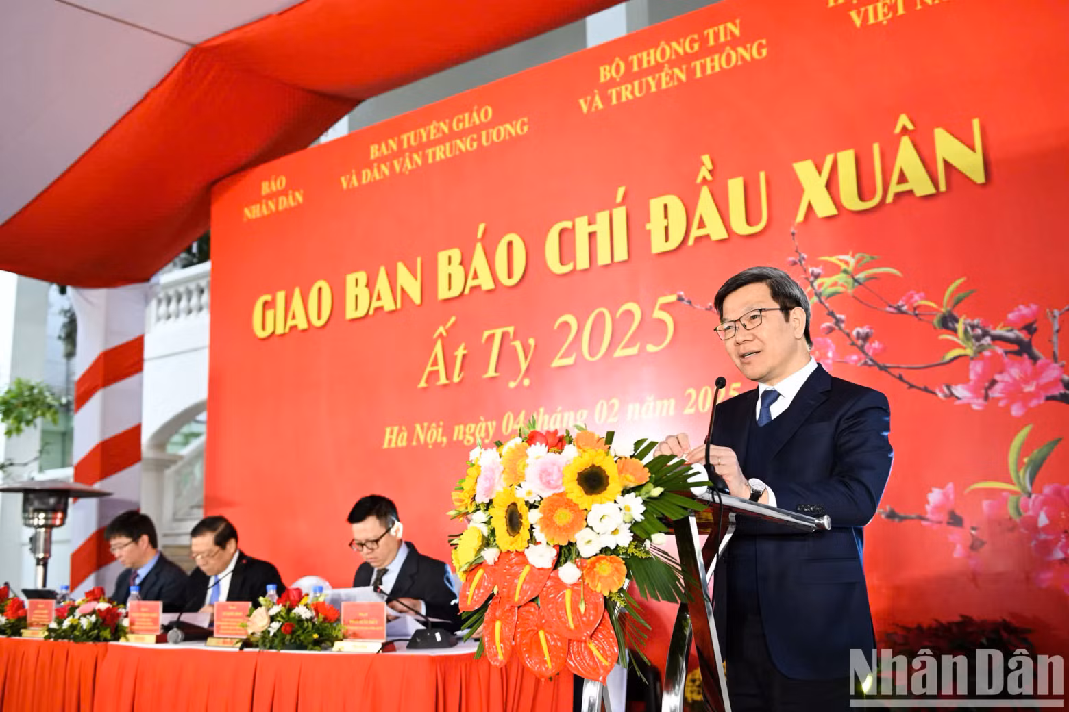 Director of the Press and Publishing Department under the PCC’s Commission for Communications, Education and Mass Mobilisation, presents a report on press activities for the Lunar New Year 2025. Director of the Press and Publishing Department under the PCC’s Commission for Communications, Education and Mass Mobilisation, presents a report on press activities for the Lunar New Year 2025.