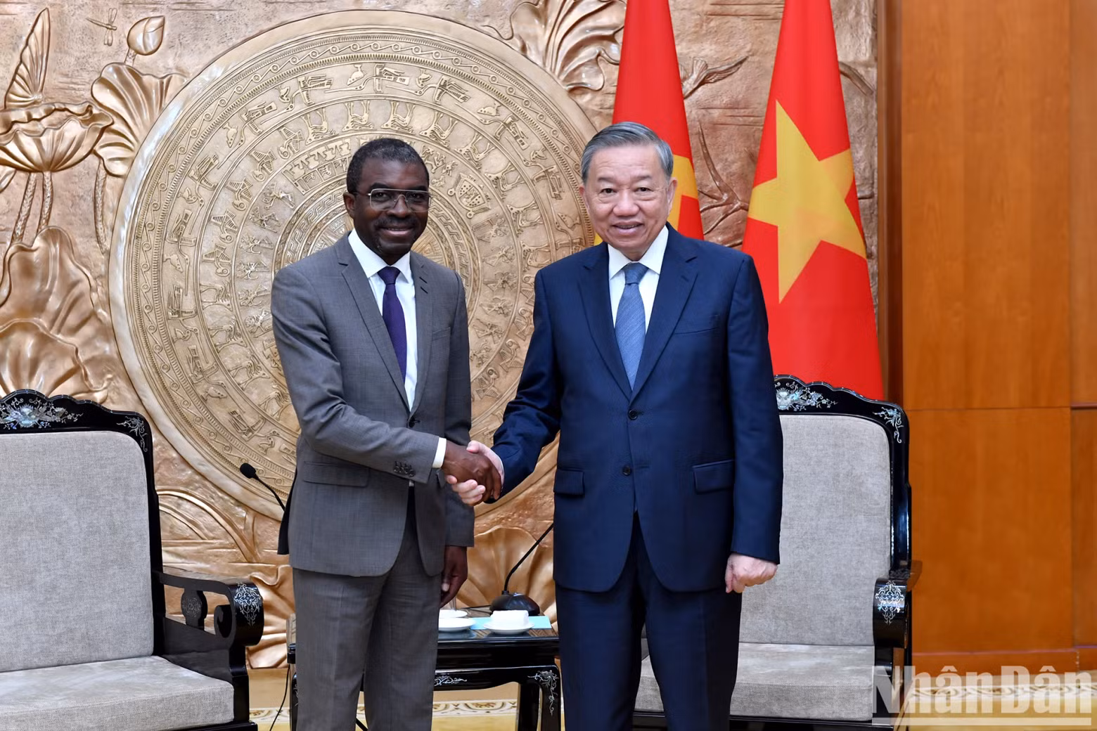 Party General Secretary To Lam and Director of the UNESCO World Heritage Centre Lazare Eloundou Assomo. Party General Secretary To Lam and Director of the UNESCO World Heritage Centre Lazare Eloundou Assomo.