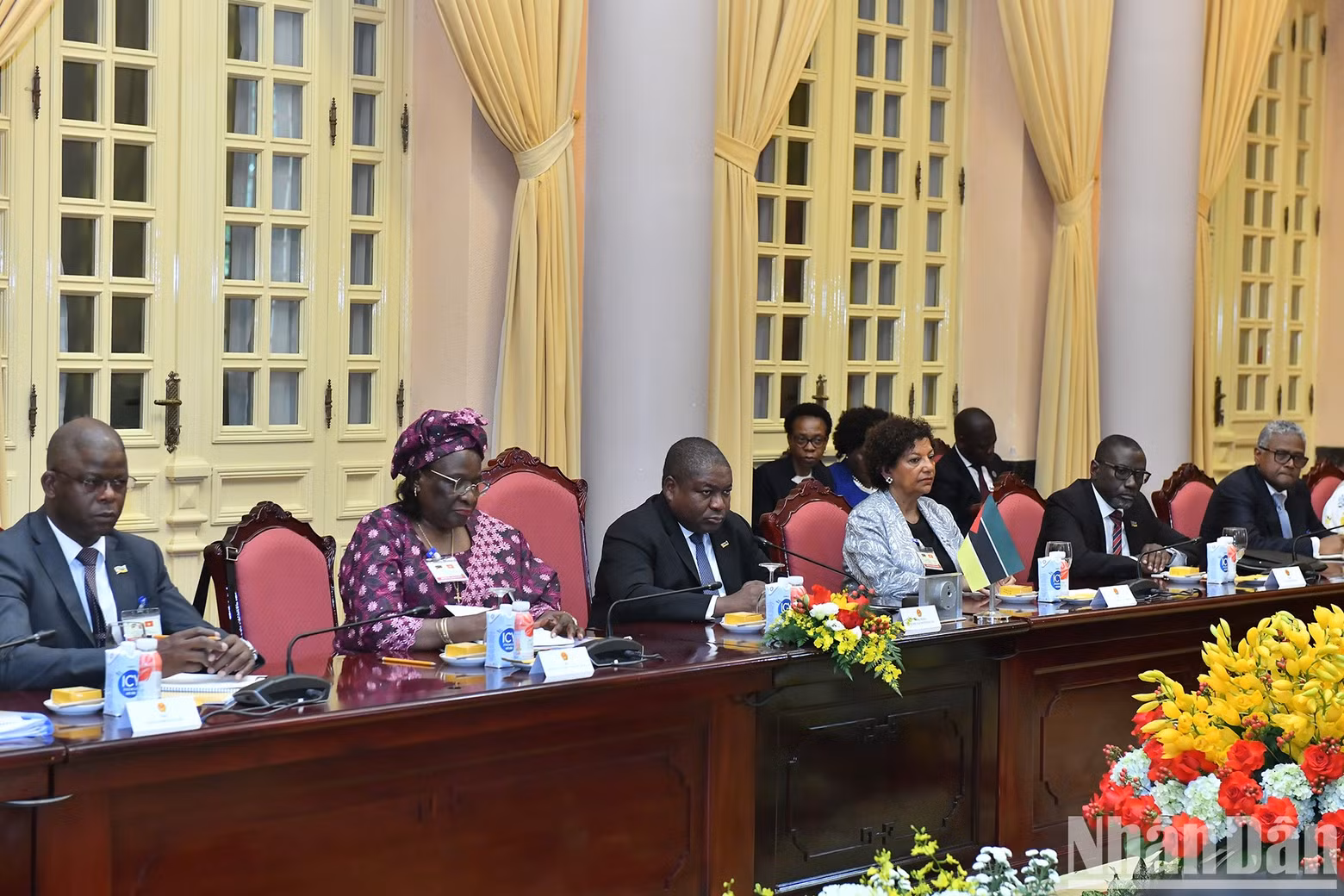 Mozambican President Filipe Jacinto Nyusi and the Mozambican delegation.